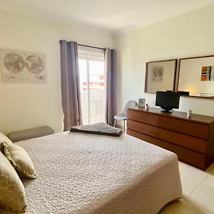Apartamento T1 Flamingo - - 1,5 Km Da, Portimão